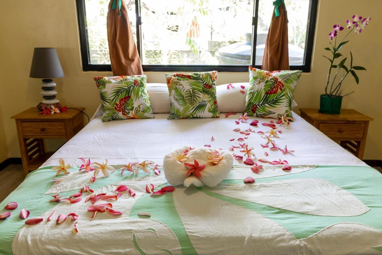 Fare Manava Villa Bora Bora Bagian luar foto